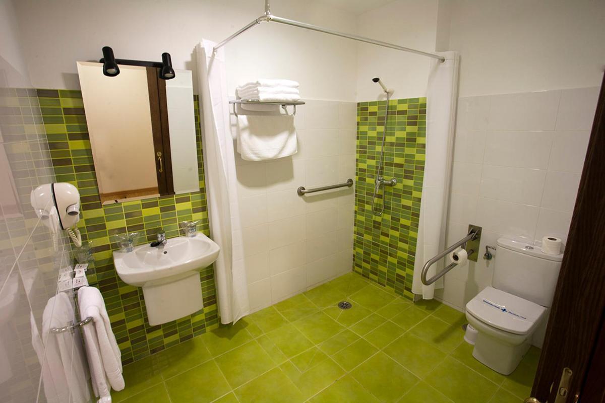 Hotel อาเมนัล ภายนอก รูปภาพ